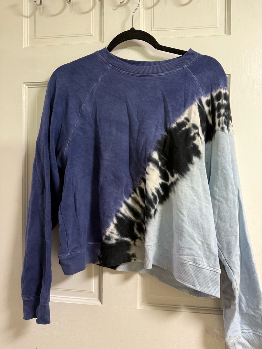 Electric & Rose Women’s Ronan Pullover Diagonal Tie-Dye Pattern Size Medium